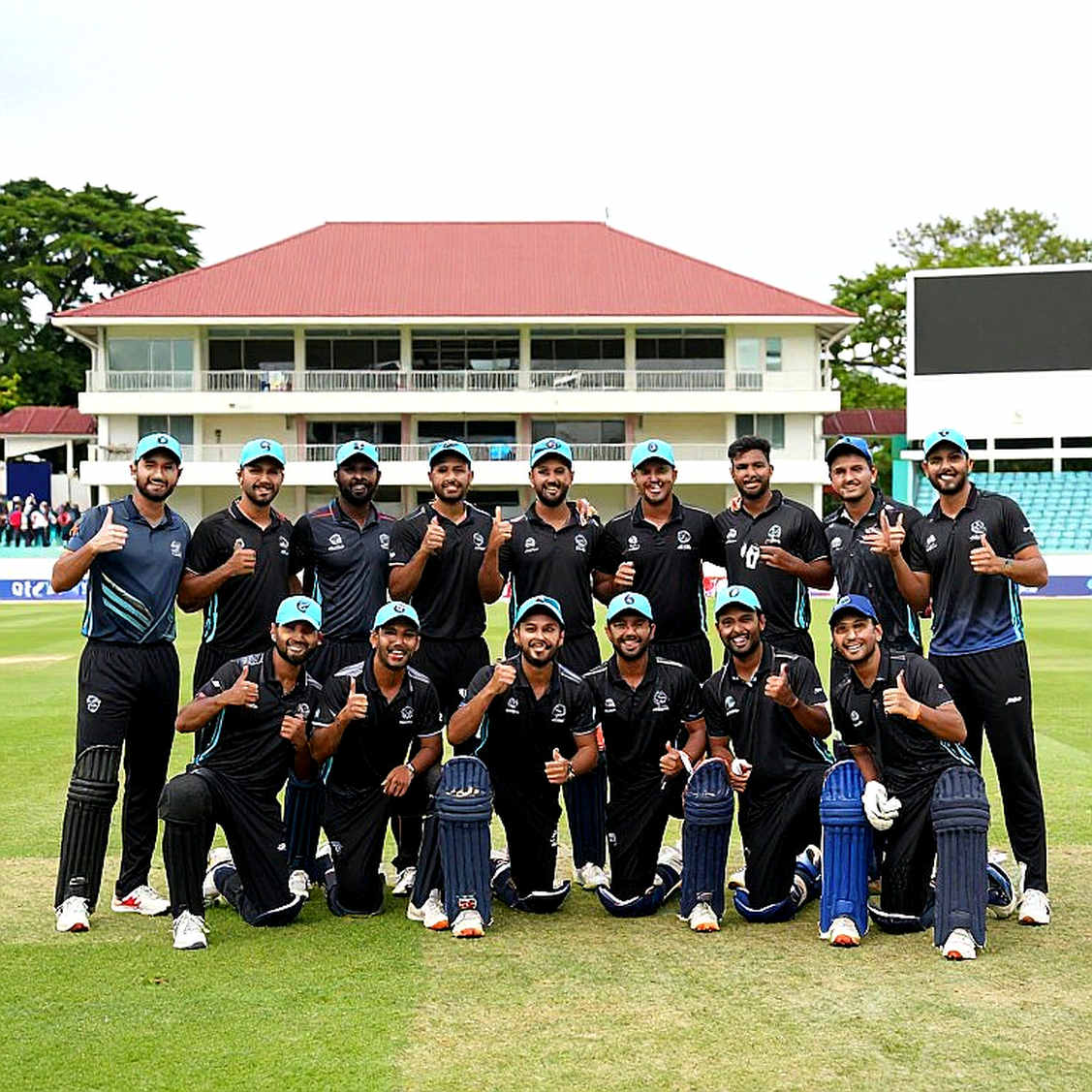 নিয়াজ স্টেডিয়াম: ১০ হাজার টাকার ভাড়া, ২০ বছরের চুক্তি আর হায়দরাবাদের জাগরণ নিয়াজ স্টেডিয়াম: ১০ হাজার টাকার ভাড়া, ২০ বছরের চুক্তি আর হায়দরাবাদের জাগরণ