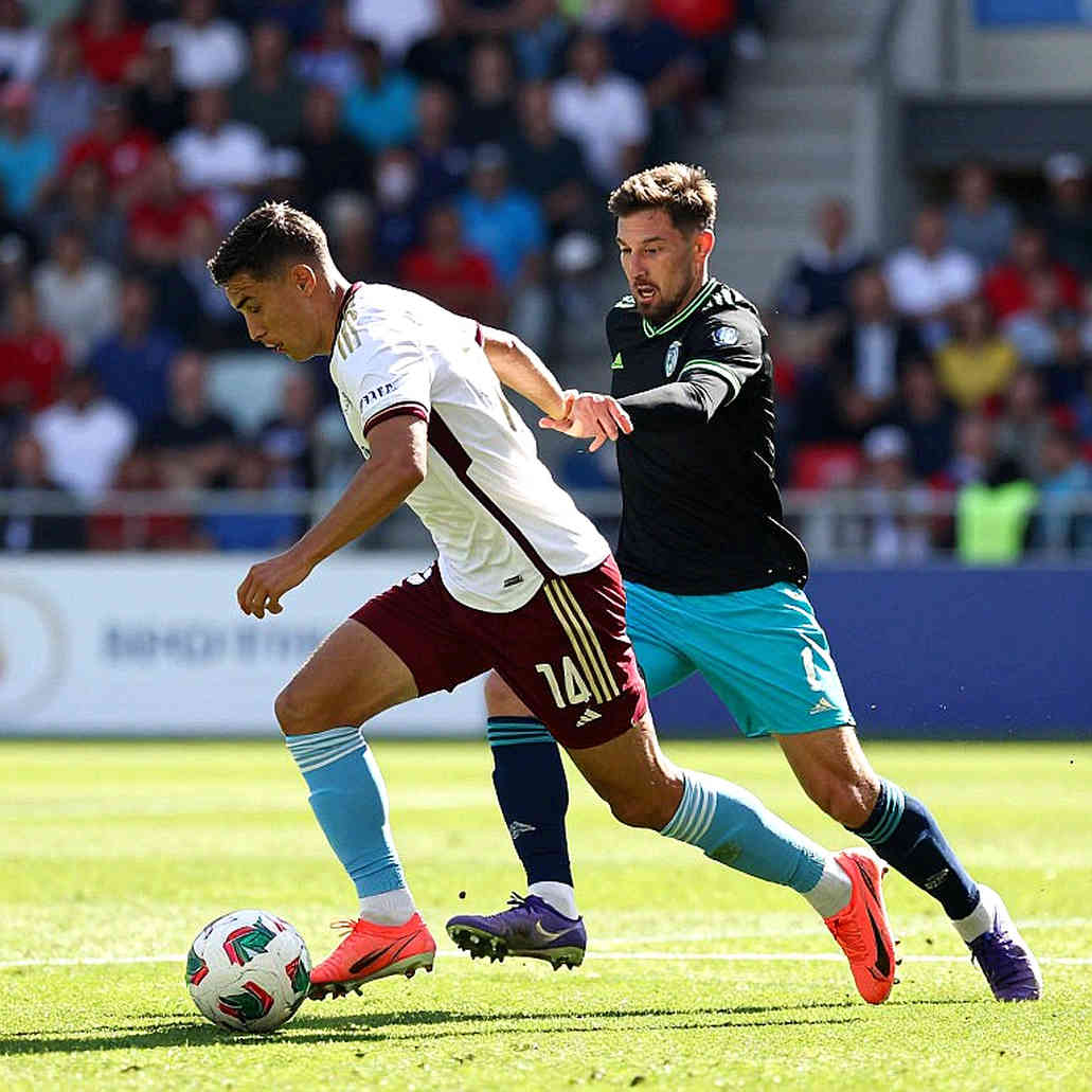 The Empty Transfer Desk: Can Blockchain Unlock Football's Hidden Ledger? The Empty Transfer Desk: Can Blockchain Unlock Football's Hidden Ledger?