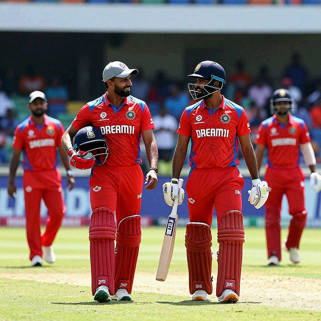অ্যান্ডারসনের শেষ ওভার কে থামাল: ল্যাঙ্কাশায়ারের ২০২৭ চুক্তি-সিদ্ধান্তের ভেতরের হিসাব অ্যান্ডারসনের শেষ ওভার কে থামাল: ল্যাঙ্কাশায়ারের ২০২৭ চুক্তি-সিদ্ধান্তের ভেতরের হিসাব