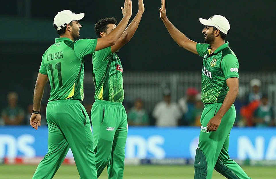 যুবরাজ সিং দিল্লি ক্যাপিটালসের ব্যাটিং কোচ: ১৬ কোটি টাকার ছায়া আর শূন্য কোচিং রেকর্ডের হিসাব যুবরাজ সিং দিল্লি ক্যাপিটালসের ব্যাটিং কোচ: ১৬ কোটি টাকার ছায়া আর শূন্য কোচিং রেকর্ডের হিসাব