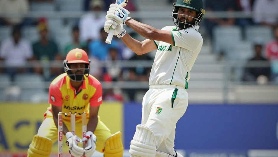 First-Ball Strike, Schutt's 150: The Match Was Written in Brisbane's Opening Over First-Ball Strike, Schutt's 150: The Match Was Written in Brisbane's Opening Over