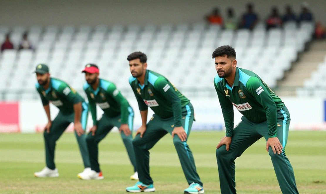 স্টিভ স্মিথের ঘাড়, জর্জেস পার্কের আলো এবং পঞ্চম দিনের হিসাব: হেডলাইন যা বলে না