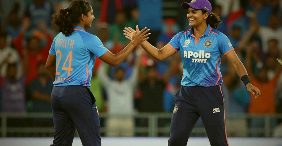 The ₹18.5 Crore Question: The Auction Buys a Bowler, the Field Wants an Over The ₹18.5 Crore Question: The Auction Buys a Bowler, the Field Wants an Over