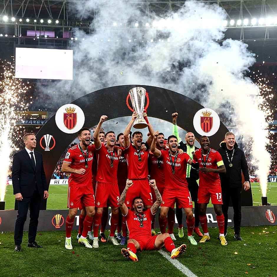 Indonesia's Midfield Crisis: Thohir's Confession and the 3-Month Challenge Indonesia's Midfield Crisis: Thohir's Confession and the 3-Month Challenge