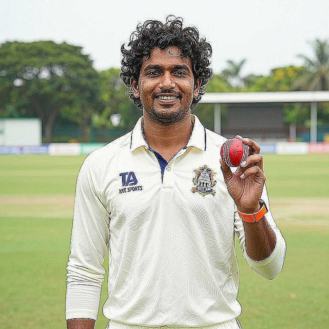 হোটেলের বারান্দা, খালি ফর্ম আর ন্যায়বিচারের সময়ছাপ: ক্রিকেটের সুরক্ষা-খাতা কে রাখে?