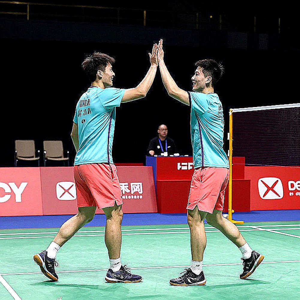 কুমামোটো মাস্টার্স: শি ইউকির নামা, লি শিফেঙ্গের নেতৃত্ব — চীনা ব্যাডমিন্টনের ছায়া–অথিতি খতিয়ান